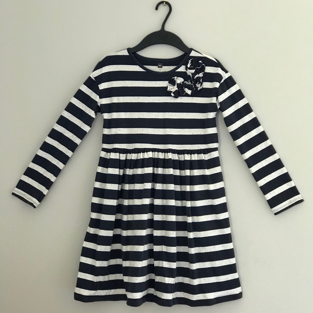 TEA COLLECTION- Saorsa Applique Dress